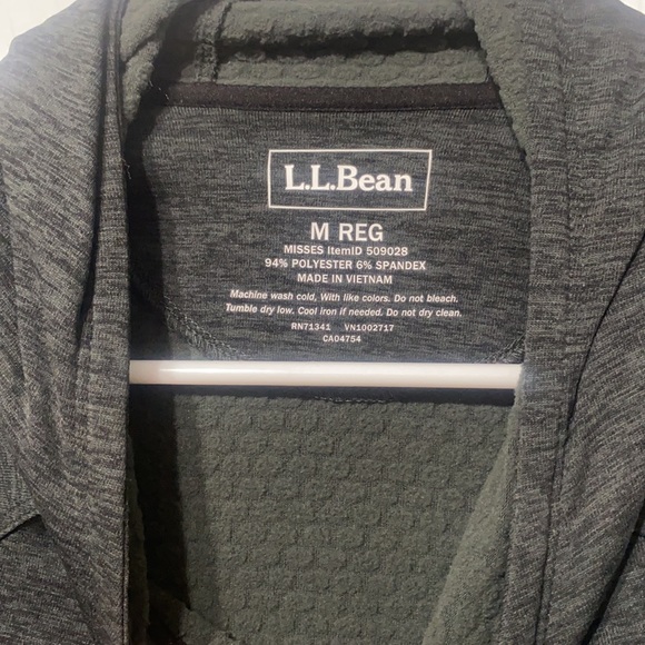 LLBEAN Sweatshirt - Picture 6 of 6